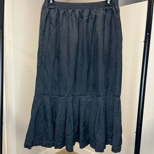 ☀️LISA CLARK silk pull-on skirt women’s M black one ruffle tier VINTAGE